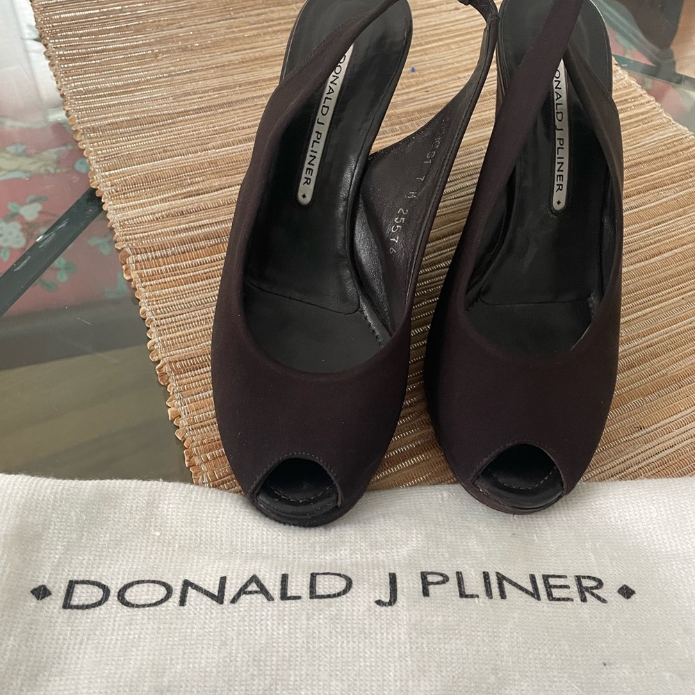 Donald J. Pliner Women's dark brown Peep Toe sling back wedges